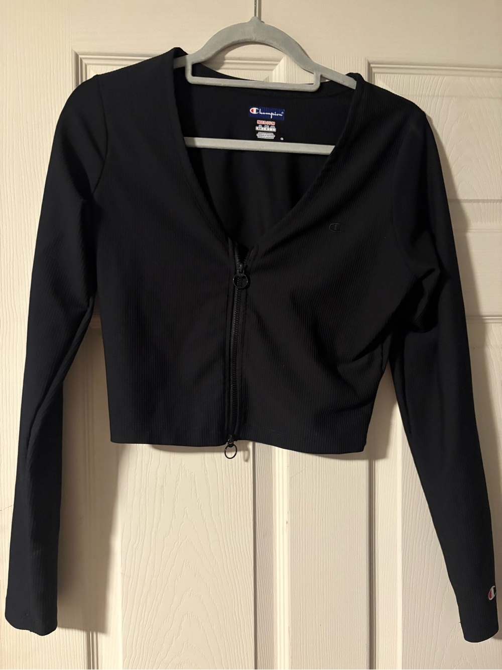 Champion Black Ribbed Long Sleeve Cropped Top - Medium